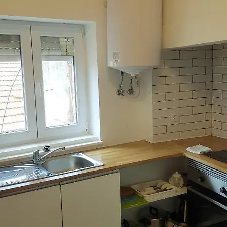 Apartamento Economic Studio Near Graca Lisboa