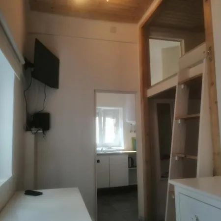 Economic Studio Near Graca Apartamento