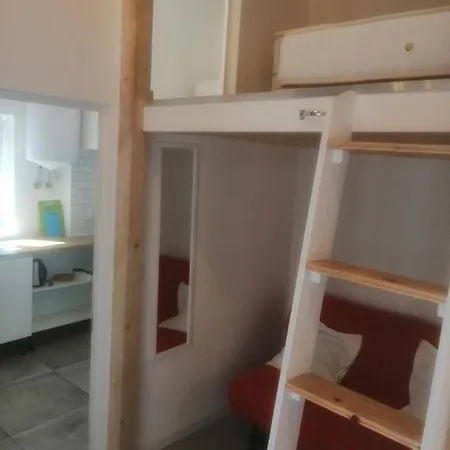 Economic Studio Near Graca Apartamento